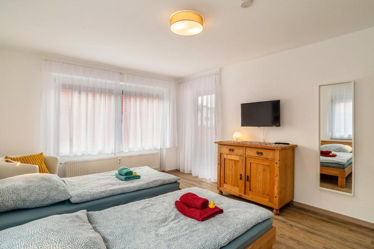 Ferienwohnung Am Enzufer Mit Balkon In Bad Wildbad Im Schwarzwald Exterior photo